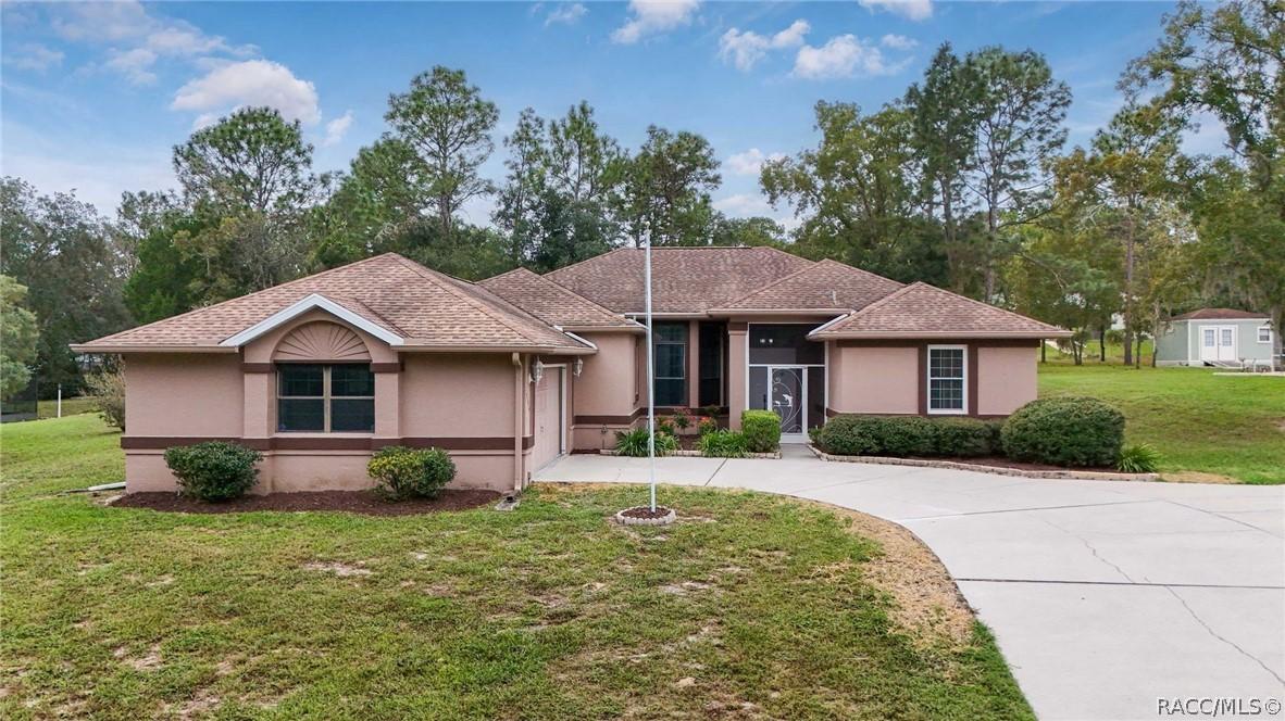 2496 E Newhaven St., Inverness, FL 34453