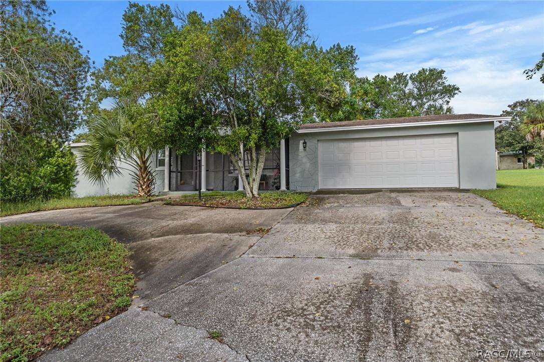 106 S Lucille St., Beverly Hills, FL 34465