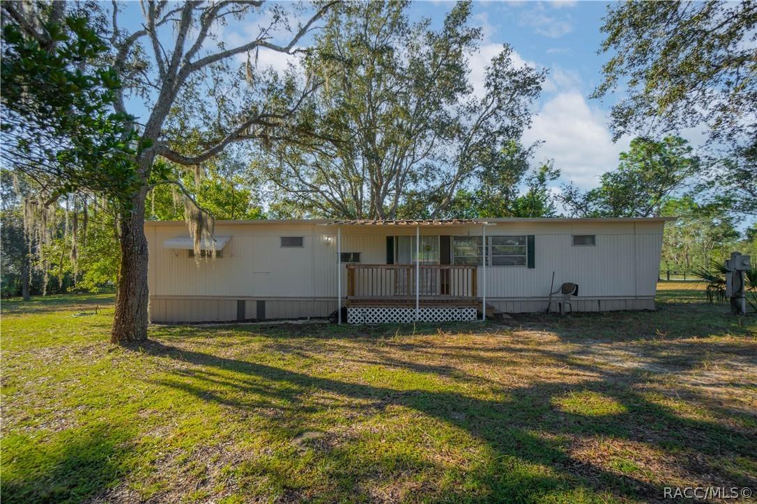 4810 W Blackridge Ln., Homosassa, FL 34446