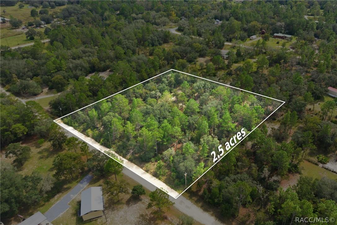 6270 W Kampala Ln., Dunnellon, FL 34433