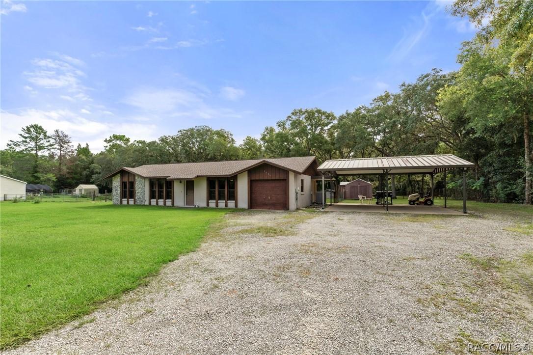 1931 S Colonial Ave., Homosassa, FL 34448