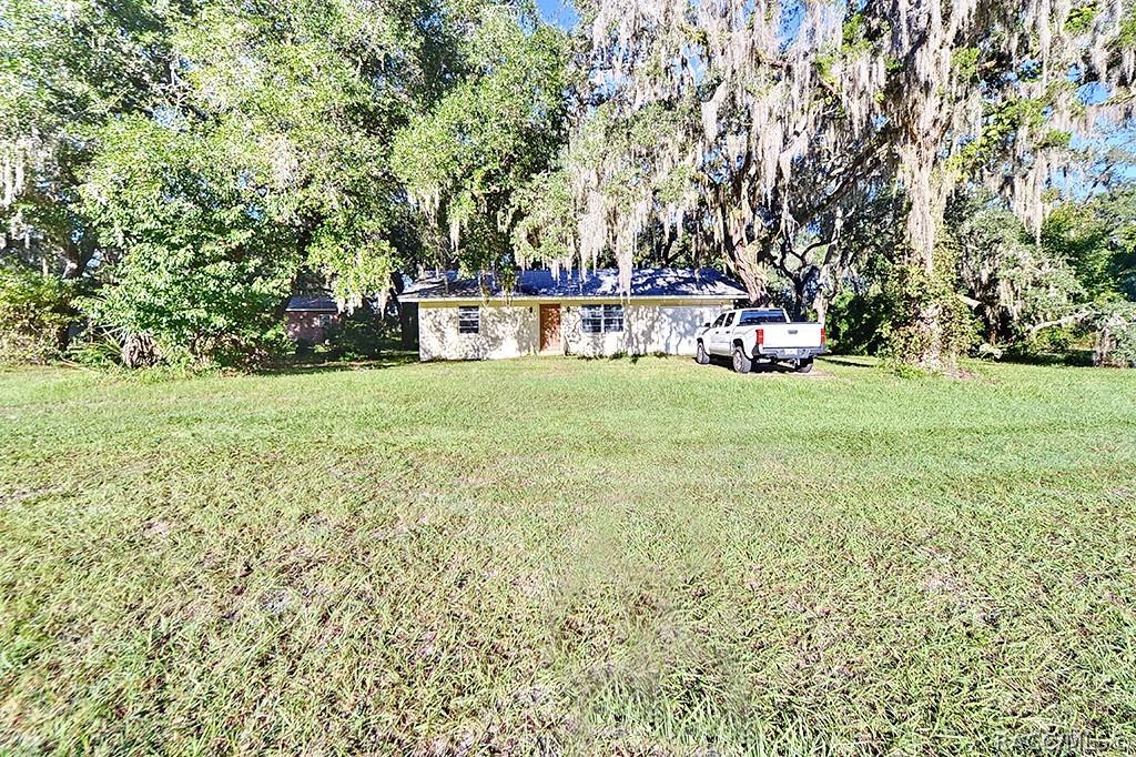 7110 S Florida Ave., Floral City, FL 34436