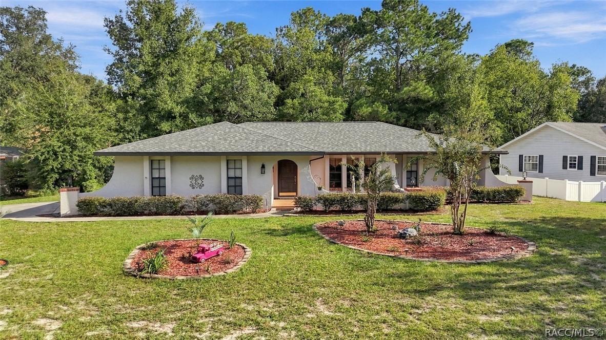 5 Mangrove Ct., Homosassa, FL 34446