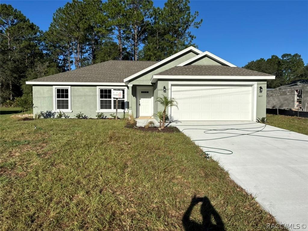 8122 N Galena Ave., Dunnellon, FL 34434
