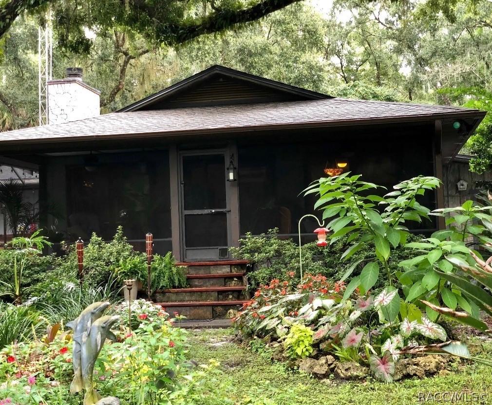 398 S Winterset Ave., Crystal River, FL 34429