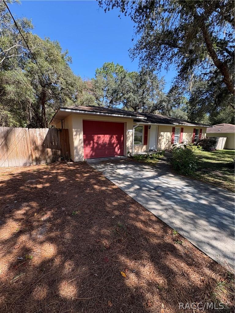3279 E Kennedy St., Inverness, FL 34453