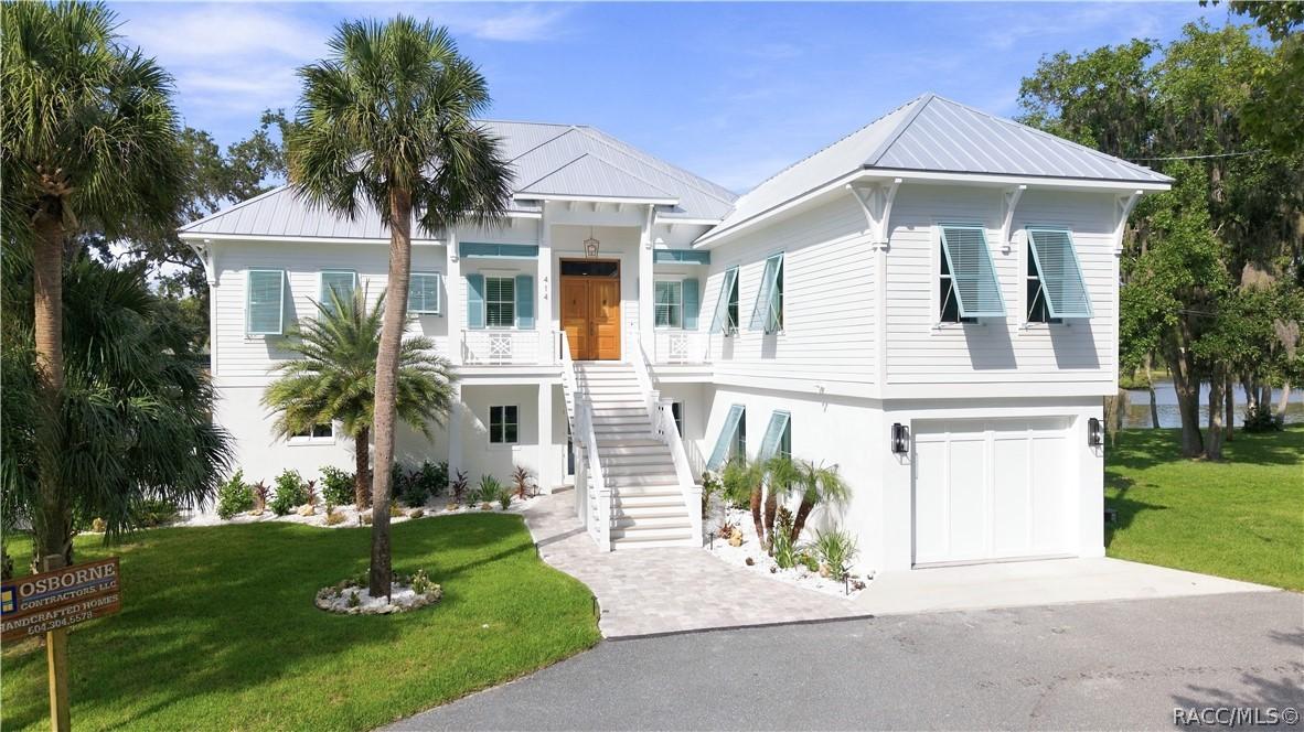 414 NW 8th Ave., Crystal River, FL 34428