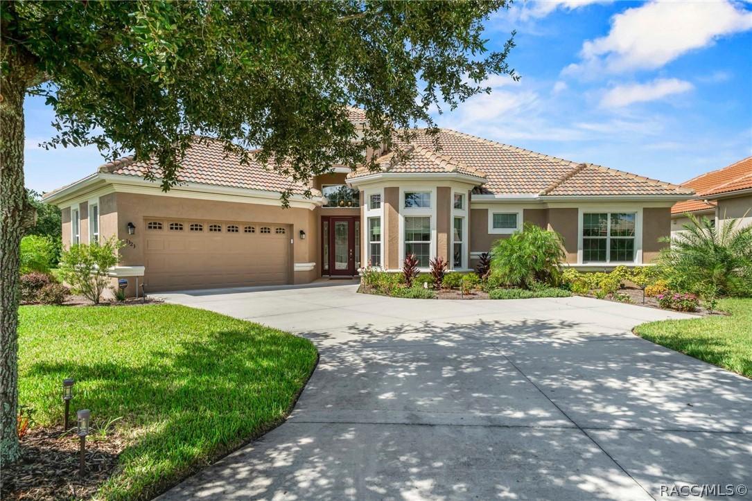 1323 N Whisperwood Dr., Hernando, FL 34442