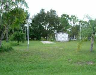 2139 Mississippi Ave., Grove City, FL 34224