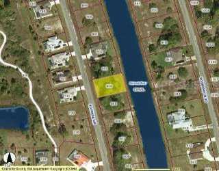 827 Rotonda Cir, Rotonda West, FL 33947