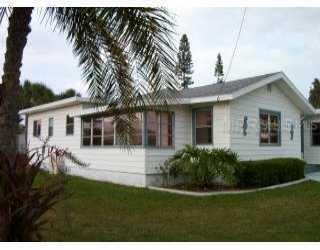 750 W Perry St., Englewood, FL 34223