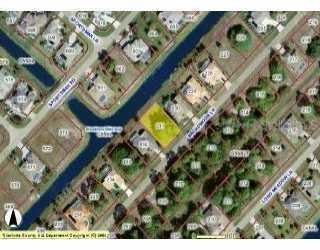 274 Broadmoor Ln., Rotonda West, FL 33947