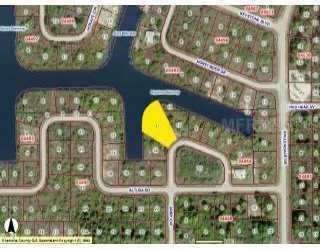 10049 Army Cir., Port Charlotte, FL 22981