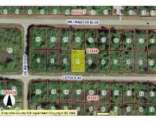9472 Loyola Ave., Englewood, FL 34224