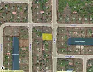 10445 Sunday Dr, Port Charlotte, FL 33981