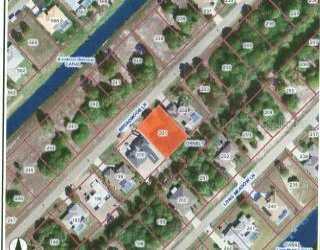 255 Broadmoor Ln., Rotonda West, FL 33947