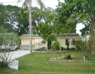 20 W Fray St., Englewood, FL 34223