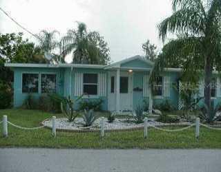 2021 S Pine St., Englewood, FL 34224