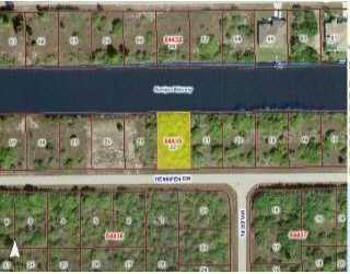 15144 Hennipen Cir., Port Charlotte, FL 33981