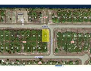 295 Baytree Dr., Rotonda West, FL 33947