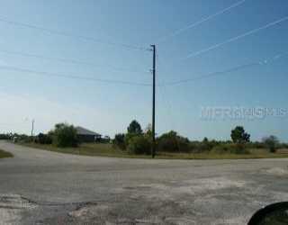 26 Brig Cir E, Rotonda Sands, FL 33946