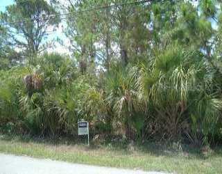 9390 Fruitland Ave., Englewood, FL 34224