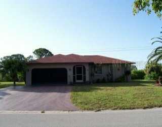 99 Annapolis Ln., Rotonda West, FL 33947