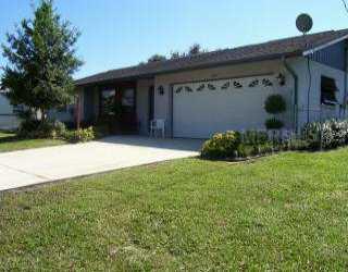 7443 Regina Dr., Englewood, FL 34224