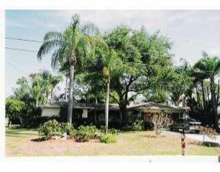 1962 Arkansas Ave., Englewood, FL 34224