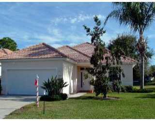 8443 Gateway Ct., Englewood, FL 34224