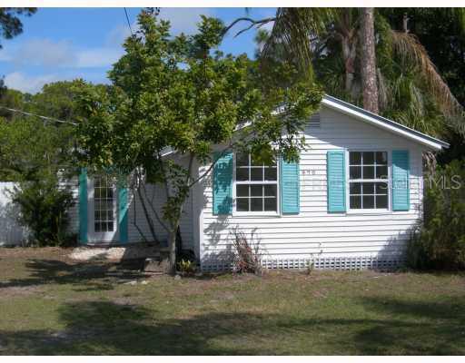 470 Harvard St., Englewood, FL 34223