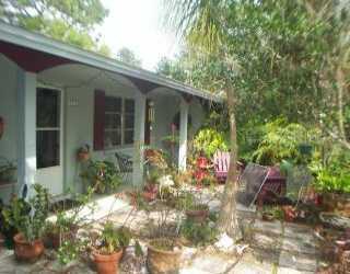 955 E Seminole Dr., Venice, FL 34293