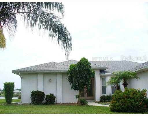 7406 Spinnaker Blvd., Englewood, FL 34224