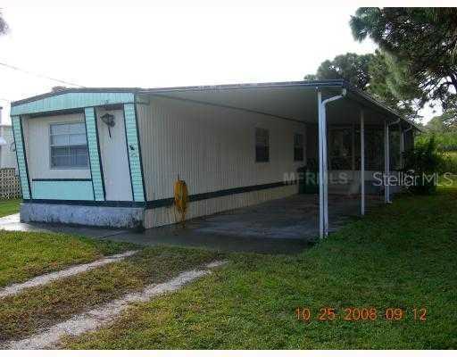 8207 Pinetree Ln., Englewood, FL 34224