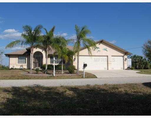 15720 Hennipen Cir., Port Charlotte, FL 33981