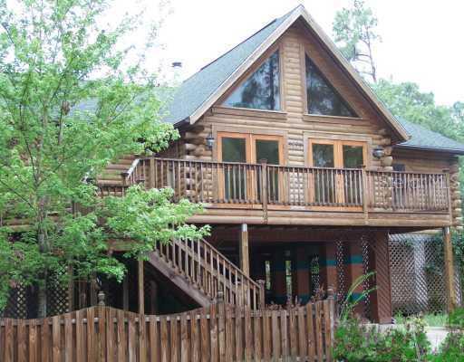 3693 Bellefonte Ave., North Port, FL 34286