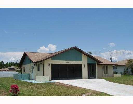 9244 Saint Catherine Ave., Englewood, FL 34224