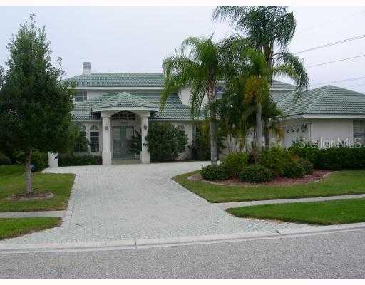 1046 Ruisdael Cir., Nokomis, FL 34275