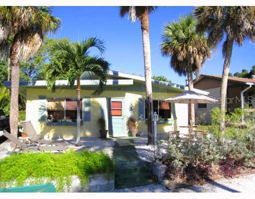 160 Friendship Ln., Englewood, FL 34223