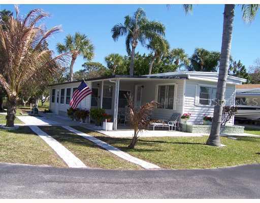 7500 Park Pointe Dr. #1, Englewood, FL 34224