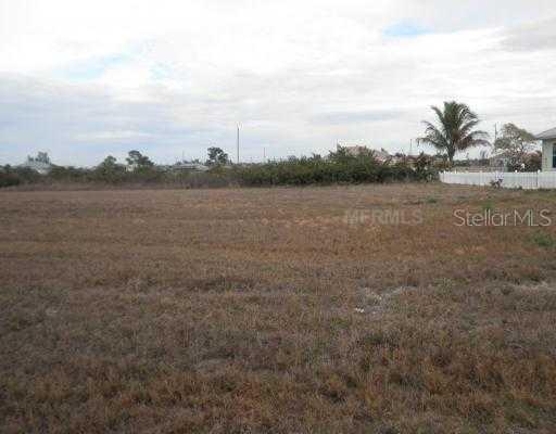 3413 NW 17th Ln., Cape Coral, FL 33993