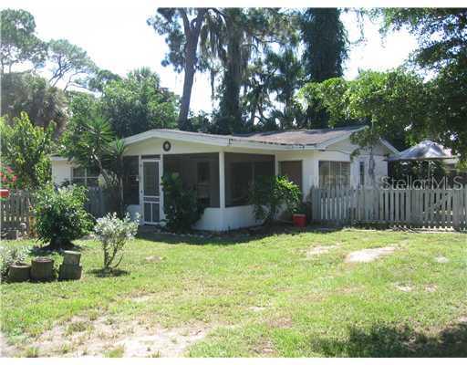 495 W Perry St., Englewood, FL 34223