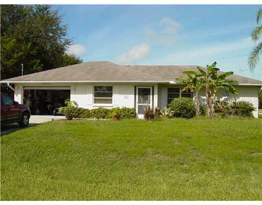 6097 Roberta Dr., Englewood, FL 34224