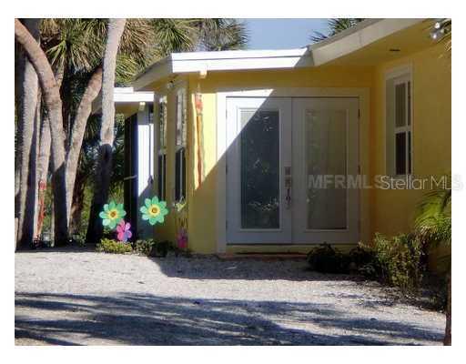 2555 N Beach Rd., Englewood, FL 34223