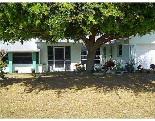 1212 Greaza St., Englewood, FL 34223