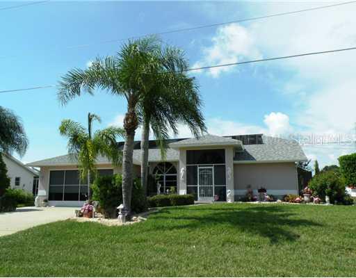 892 E 4th St., Englewood, FL 34223