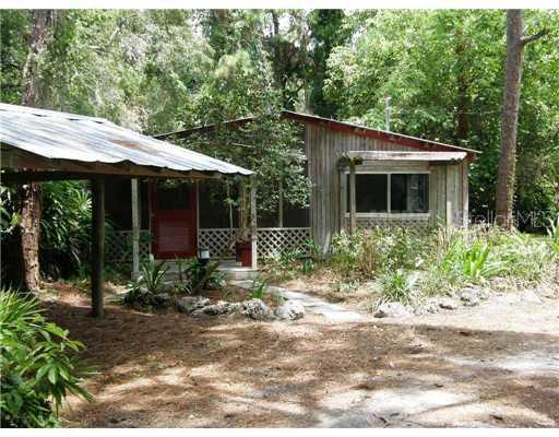 574 Artists Ave., Englewood, FL 34223