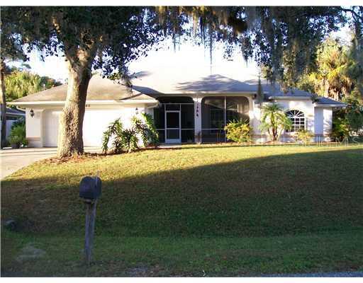 4240 Amanda Ave., North Port, FL 34286