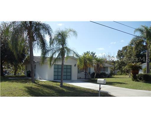 821 E 7th St., Englewood, FL 34223