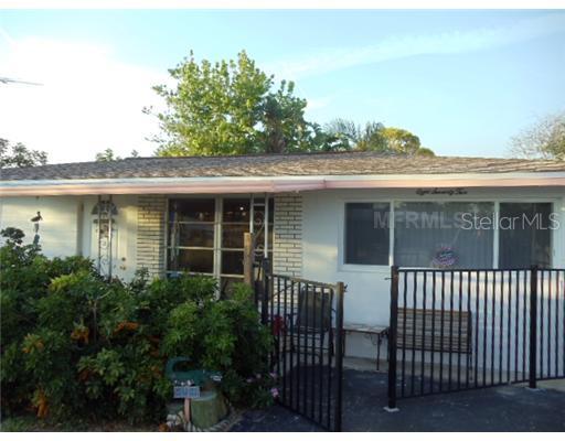 872 E 6th St., Englewood, FL 34223